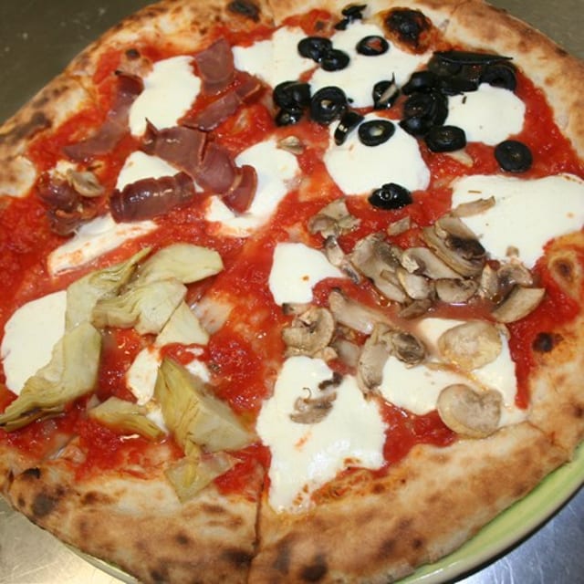 Quattro Stagioni Pizza.